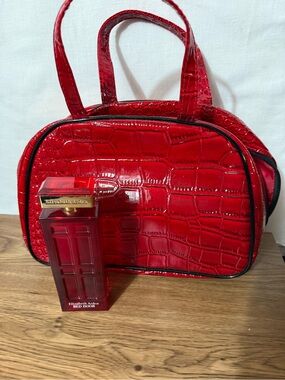 Elizabeth Arden Red Door,Eau de toilette 3.3 oz, FREE GIFT